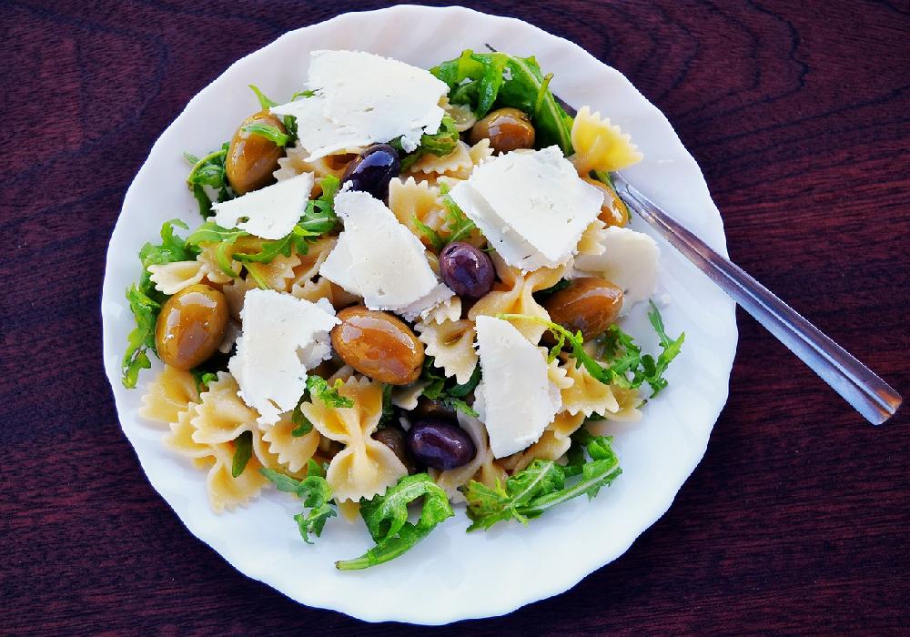 Popularny grecki ser feta – co warto o nim wiedzieć?
